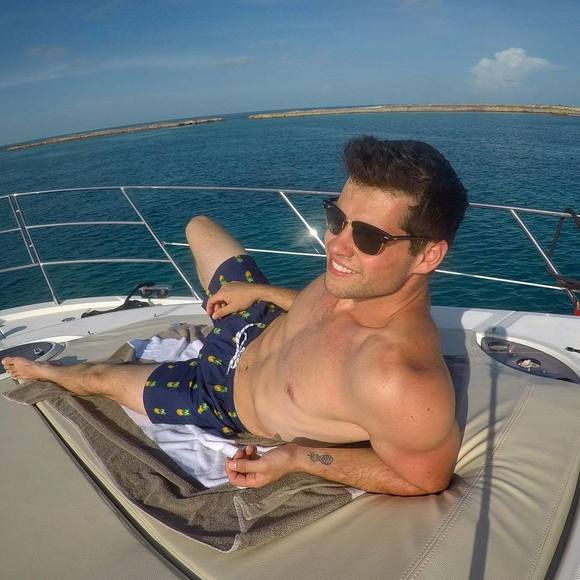 Meet your Posher, Brian - Picture 1 of 1